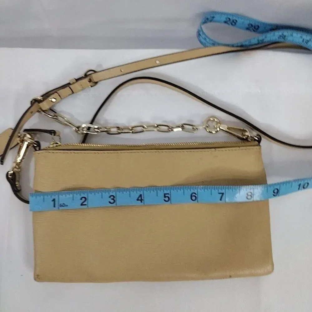 Coach Crossbody Bag Womens Small Beige Leather Chain Strap Gold Zip Purse